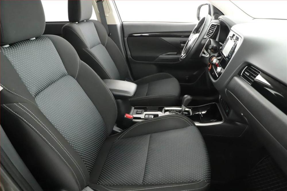 WhatsApp Image 2025-06-03 at 11.55.14 (7).jpeg