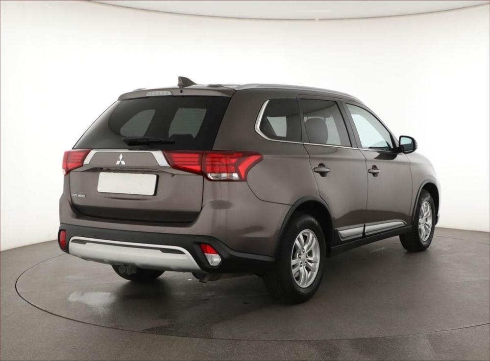 WhatsApp Image 2025-06-03 at 11.55.14 (9).jpeg