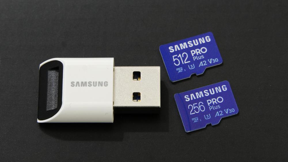 samsung pro plus 2023 vs 2021.jpg