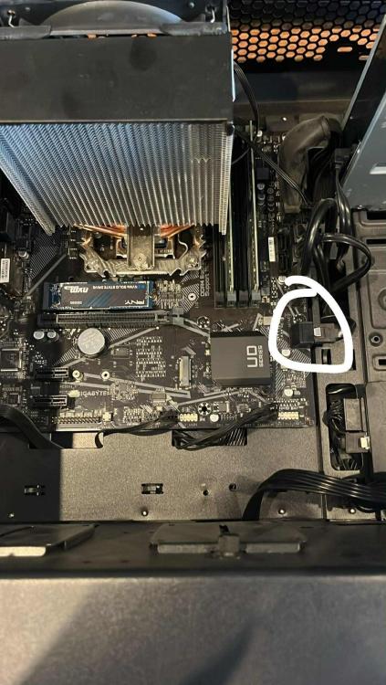 zdjecie portow sata ktore blokuja gpu.JPG