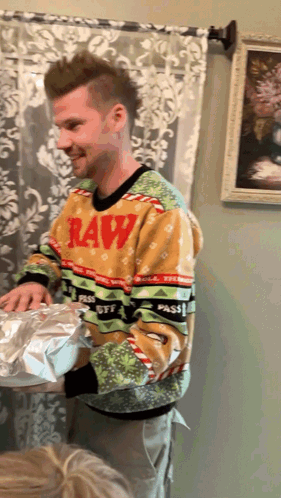 TurkeyDayThanksgivingGIF.gif.470ae560133a9897df127ff5dbaf7b7c.gif