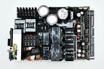 internal-3_small.jpg.acbc71dd81a2f8b802de720a4e8b553c.jpg