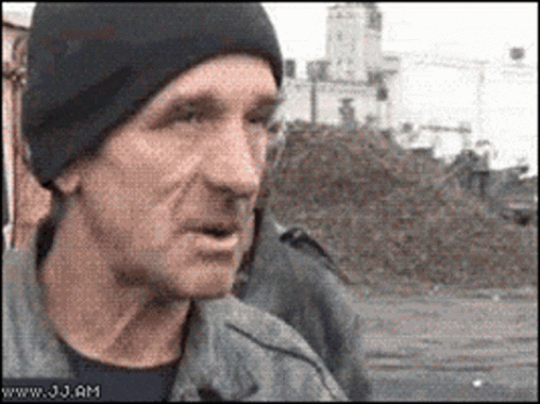 RussianMinerGIF.gif.31ba60ea4594da712e9fafd8b0a89e5d.gif