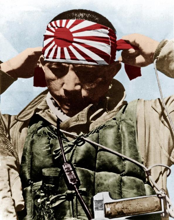 a-kamikaze-pilot-before-commencing-his-last-mission-1944-v0-voyxh2l736111.thumb.jpg.5cbdec7cd1ae7e569732e8db99aa7276.jpg