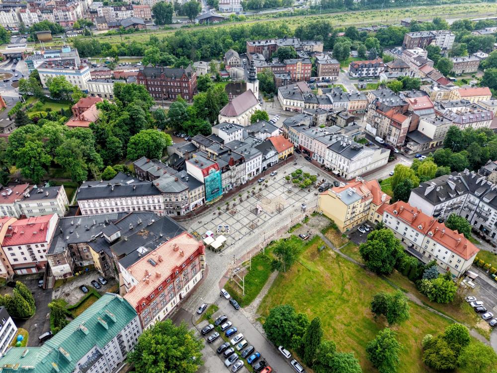 dji_fly_20260603_233910_0017_1780504555354_photo~2.jpg